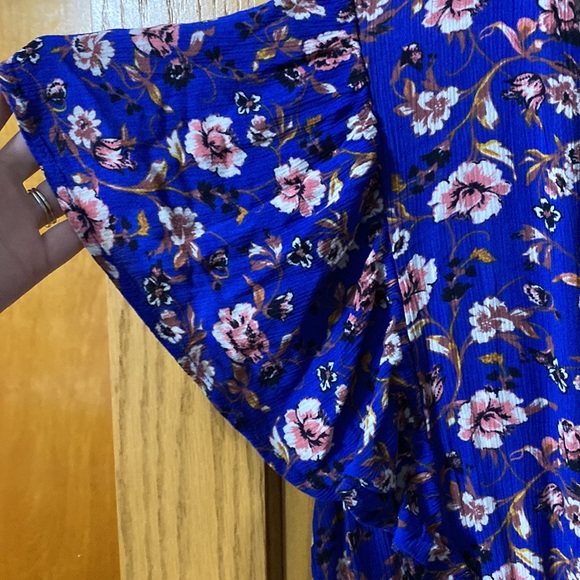 HiLow Blue Dress - Picture 4 of 5